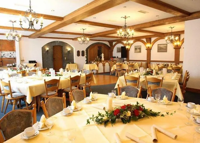 מלון Landgasthof Rebstock